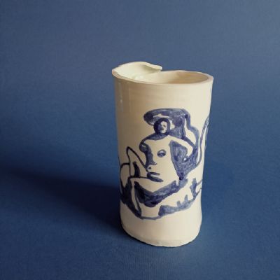 vaso cilindro artigianale poteri ceramica reperto donna cavallo vaso cilindro artigianale poteri ceramica reperto donna cavallo